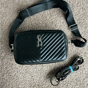 STEVE MADDEN Chevron Crossbody Bag